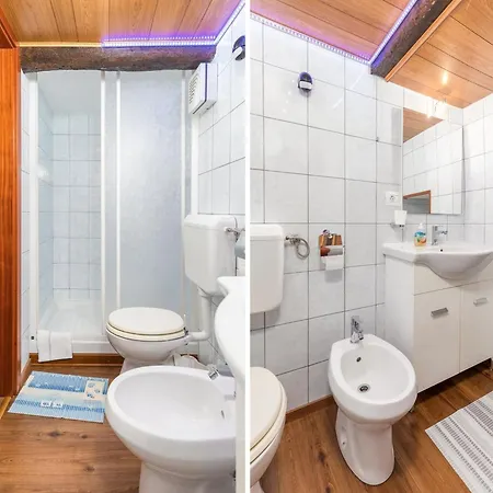 Διαμέρισμα In Near Old Town And Beaches