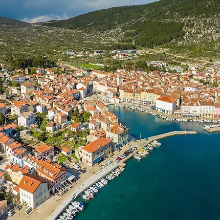 In Near Old Town And Beaches *