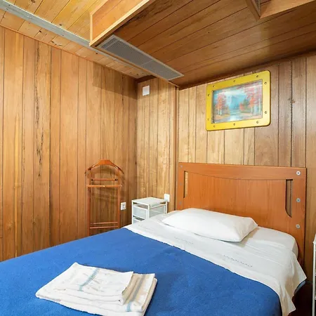 In Near Old Town And Beaches Διαμέρισμα